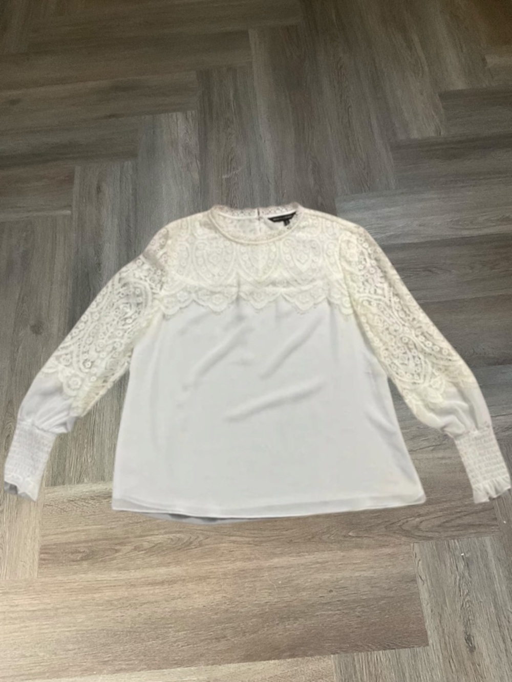 White House Black Market Blouse Womens 12 Ivory Ecru Lace Yoke Edwardian Elise